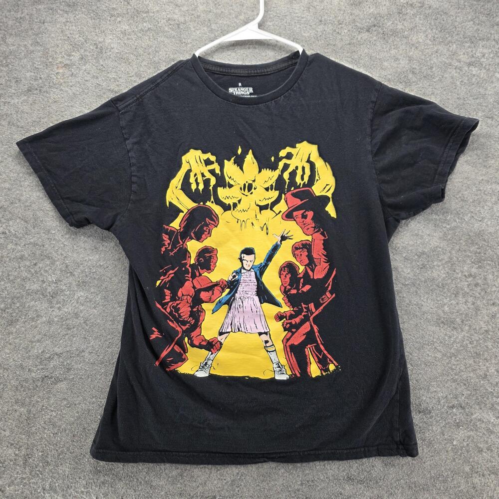 Stranger Things Shirt Mens Medium Black Graphic Eleven Demogorgon Loot Crate